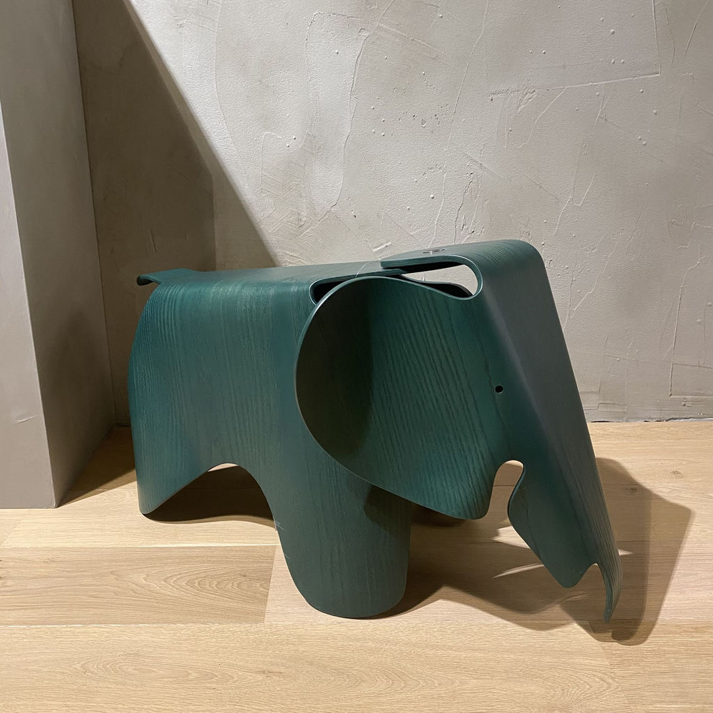 Eames Elephant Plywood Green