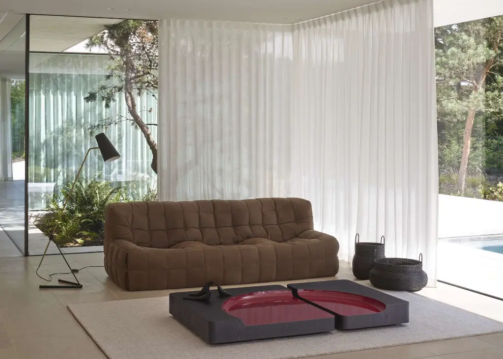 Kashima 1 zit Ligne Roset Loncin designmeubelen Leuven Hasselt Zoutleeuw limburg vlaams brabant setting.webp