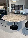 Saarinen pedestal tulip table tafel van Knoll Loncin design en interieur meubelwinkel Leuven Hasselt Limburg Vlaams brabant brussels bruxelles vlaanderen belgie.webp