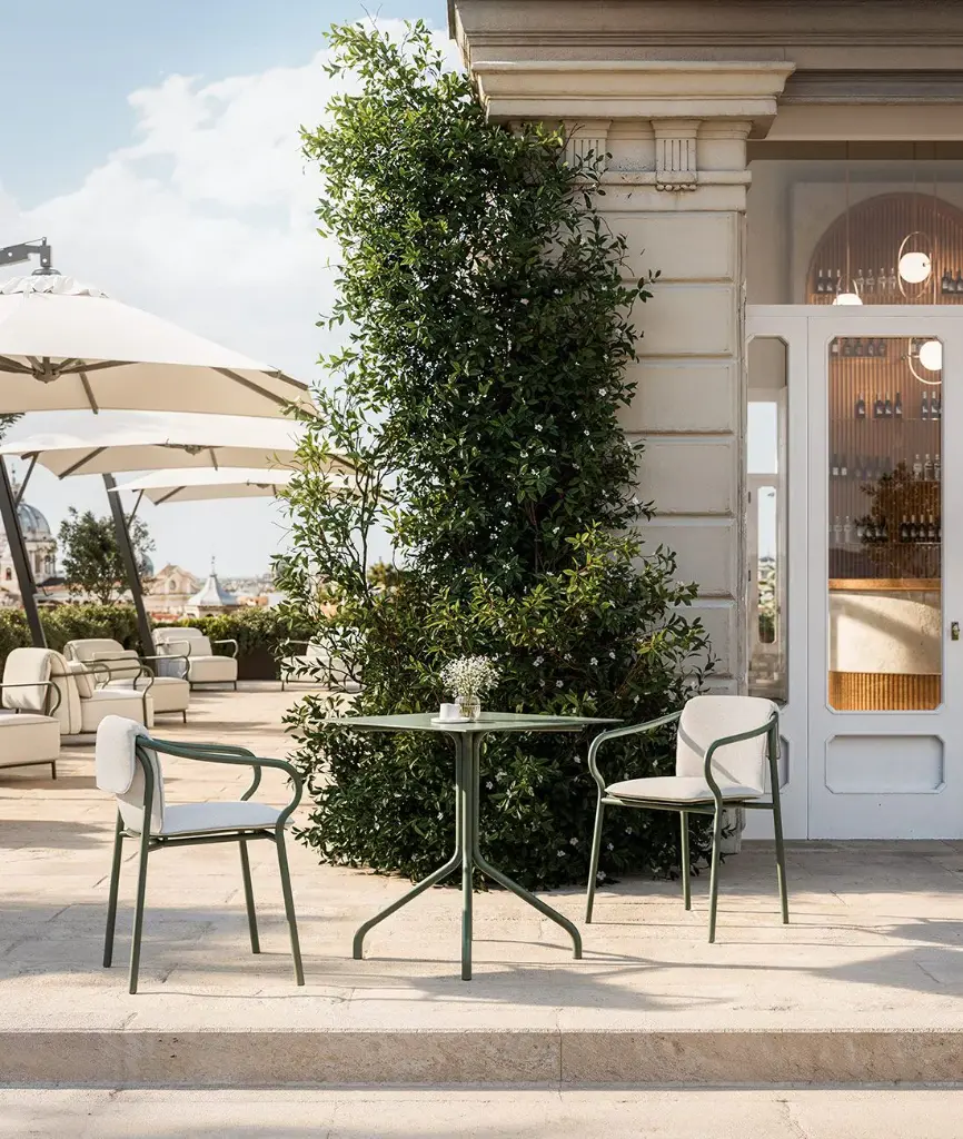 Outdoor buiten stoel Locin Leuven Hasselt mechelen Sint-Truiden Limburg Antwerp ensedia_tavolo_salo_landing_1.webp