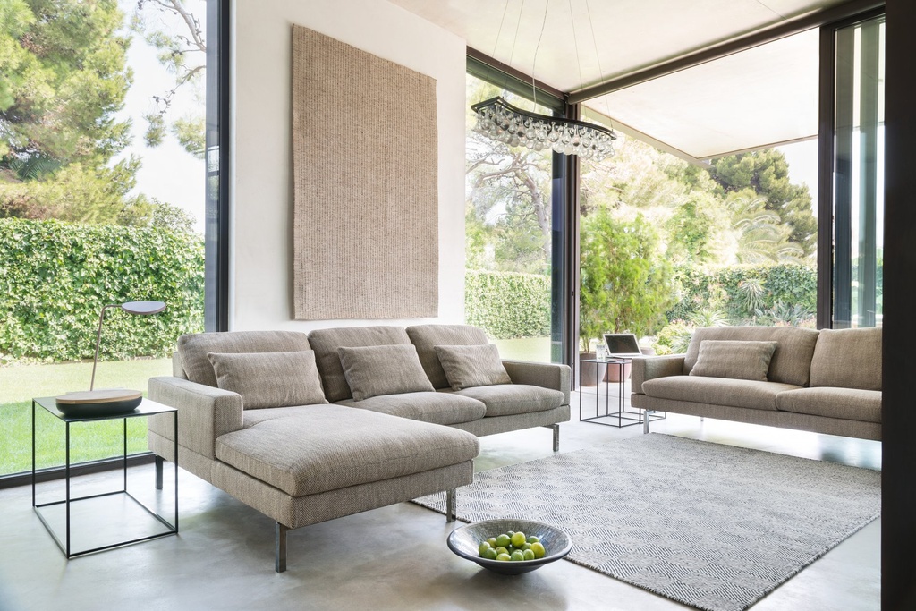 Tigra Open Base Sofa