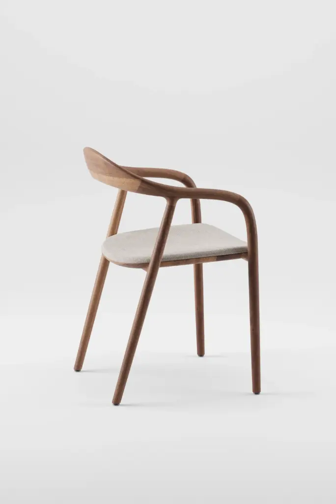 Neva Chair