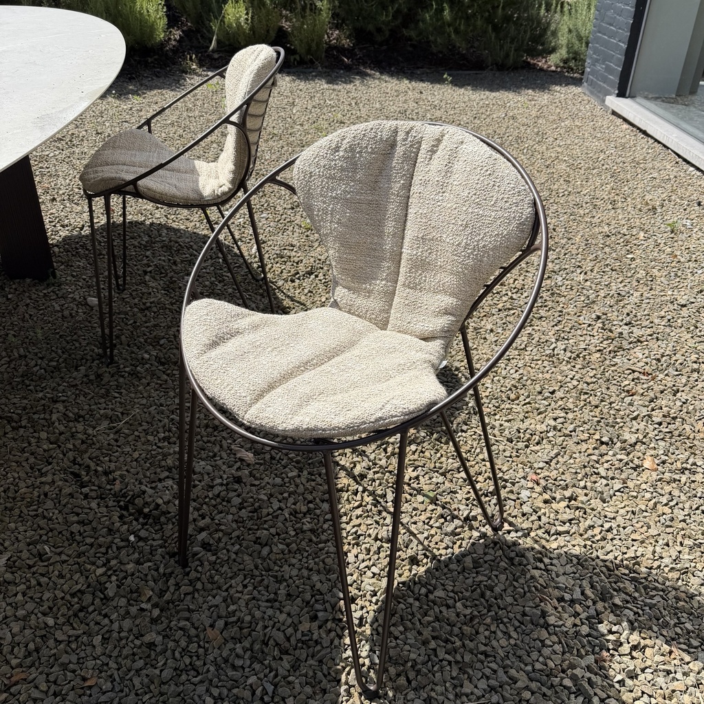 [9087] Wire chair + cushion